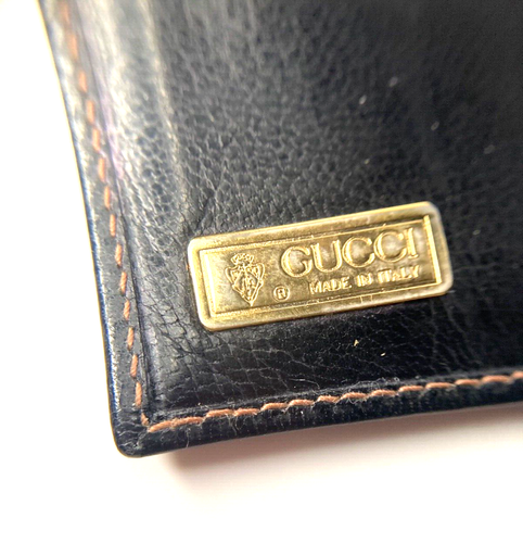 OLD GUCCI 1990s GG INTERLOCKING STITCHED LEATHER SLIM WALLET GOLD PLATE BLACK - Picture 2 of 18