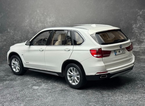 Paragon 1/18 Scale BMW X5 F15 SUV White Diecast Car Model Toy Gift NIB - Picture 6 of 9