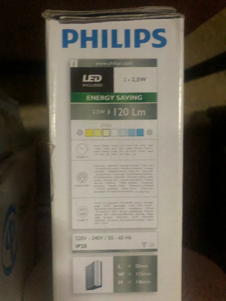 Philips Lampada LED da Parete Pytha Alluminio Up & Down x errato acquisto nuovo - Immagine 4 di 4