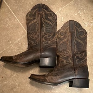 Ariat Women’s Brown Western Style Cowboy Boots US 7.5 MPN JBW2304 GOAT LEATHER !
