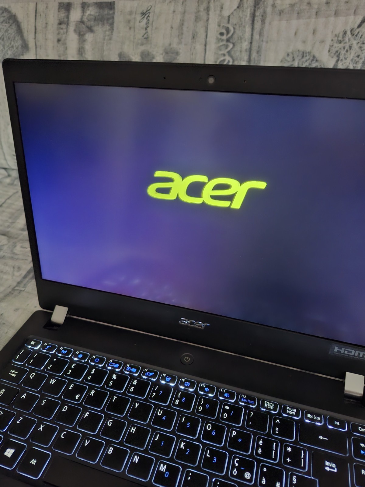 NOTEBOOK ACER TRAVELMATE TMX314-51-M-709N WINDOWS 11 PRO NVME 240 GB -16 GB RAM