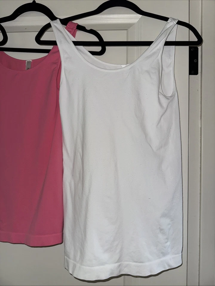 nikibiki tanks! Set Of 3-Medium Peach, Pink, White - Image 4 of 4