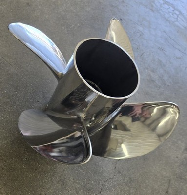 Mercury Revolution X 4-Blade Stainless Propeller 27 Pitch Right Hand 8M0182956