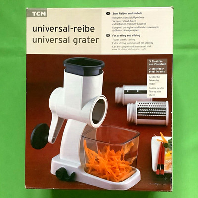 TCM Universalreibe manuell, Vakuum-Saugfuß, 3 Einsätze grob/fein/Hobel