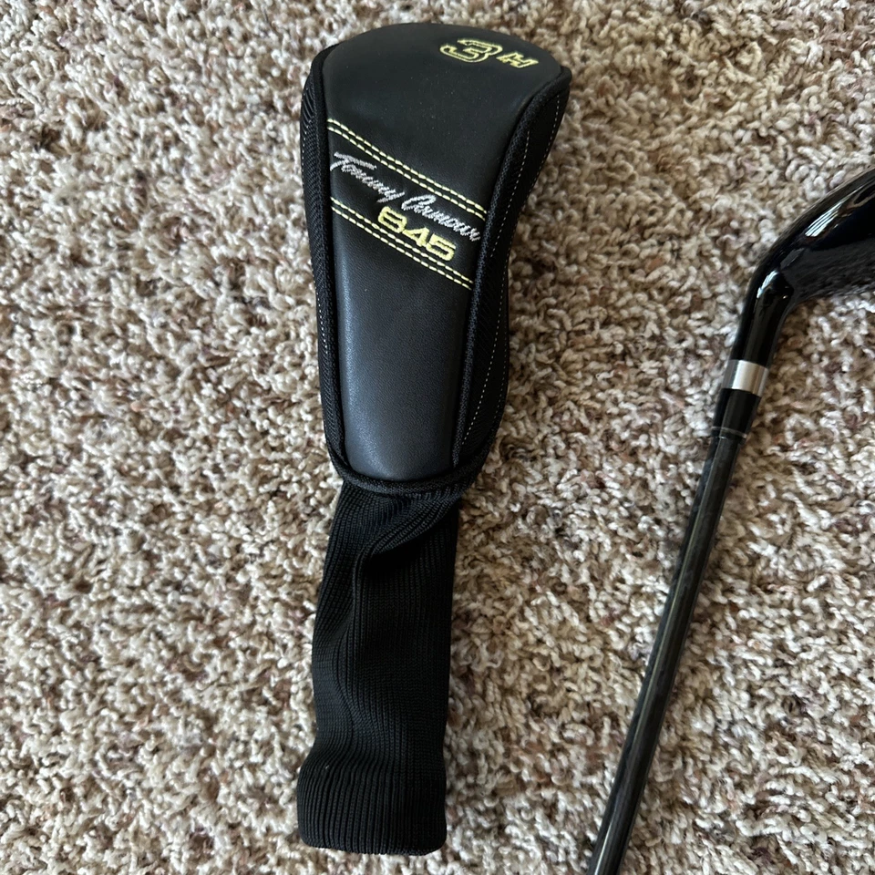 Tommy Armour 845 Speed Chamber 3 Hybrid Apollo Shadow Graphite R Flex Golf Club - Image 4 of 4