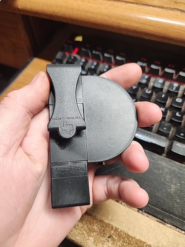 Versacarry Zerobulk Inside Pant Holster Medium Sized 9mm Pistol w/ 4" Barrel 9MM - Image 2 of 4