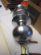 Serratura Ingresso Schlage A53W BELL 612 &ndash; Bronzo Satinato, Con Chiavi, ANSI Grado 2
