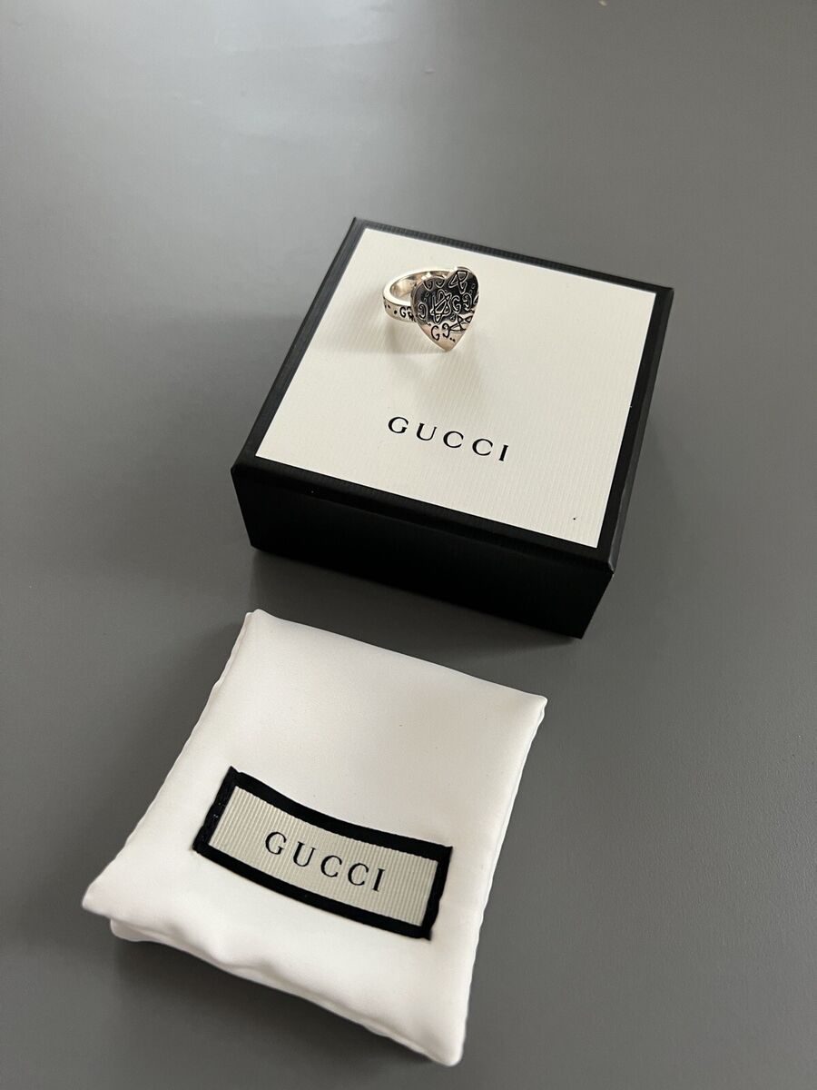 SALE!!! Gucci SILVER HEART RING GG NEW in BOX Sz. 6.5 US SALE!!! Gucci SILVER HEART RING GG NEW in BOX Sz. 6.5 US