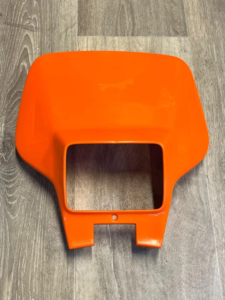 Máscara de lámpara KTM 50211401100 EGS EG-S EXC LC 125 250 200 300 450 620 640 Foto 3 de 4