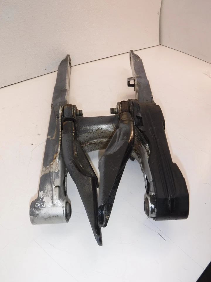 Kawasaki KDX175 1980 brazo oscilante suspensión Foto 3 de 4