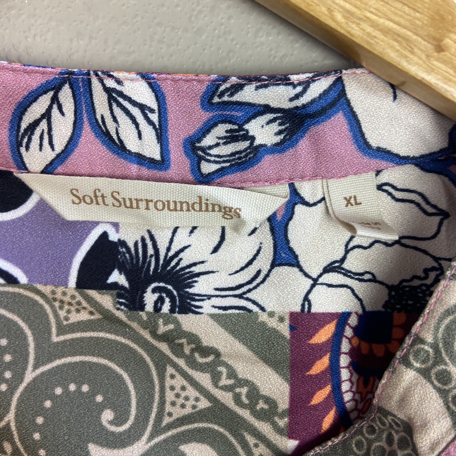 Soft Surroundings Patchwork Print Long Sleeve Tun… - image 5