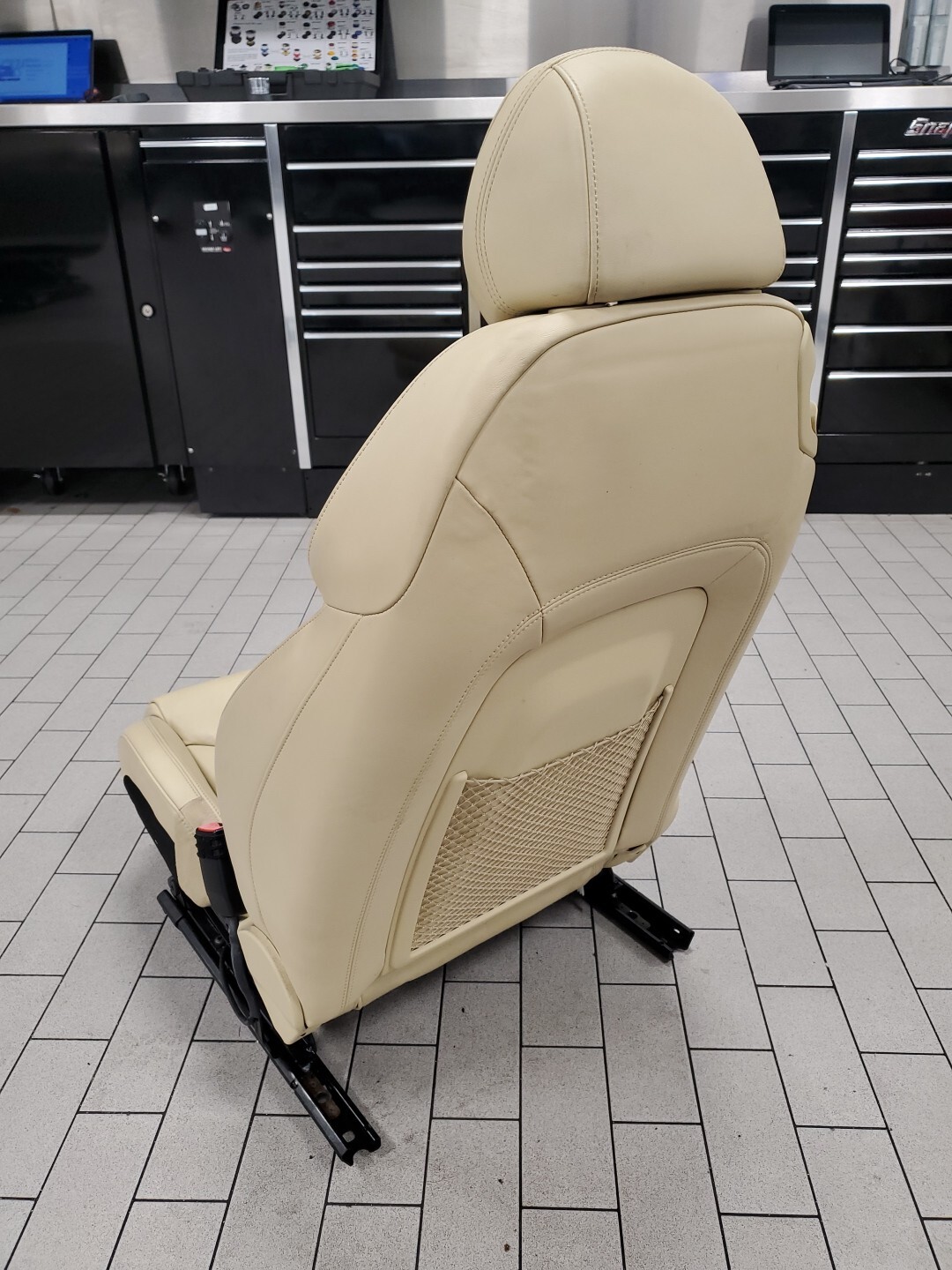 2010 Audi R8 Passenger Seat Tan Beige Power