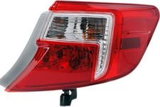 Driver Left Rear LED Tail Light Assembly Toyota 4Runner OEM 06-09 Used