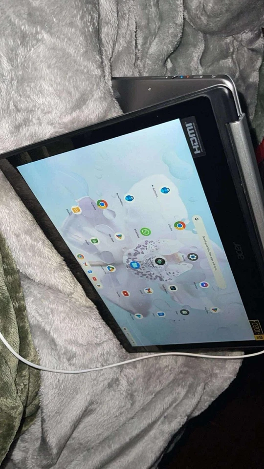 Acer Chromebook R 13 CB5-312T-K5X4 13.3" (32 GB, MediaTek M8173C Quad-Core,... Foto 4 de 4