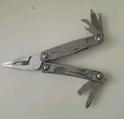 Silver Leatherman Rev Pliers Multi-Tool Pocket Knife 