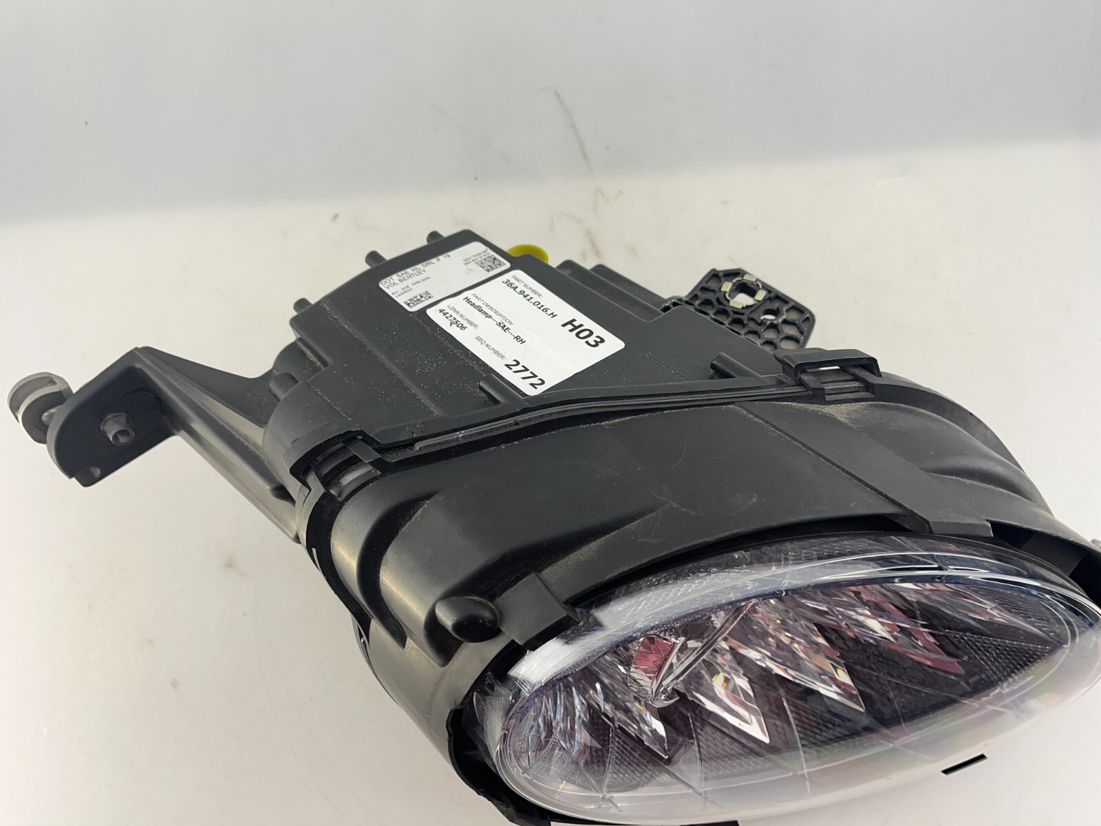 OEM | 2020 - 2023 Bentley Bentayga LED Headlight (Right/Passenger)