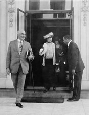 President Warren G. Harding & wife Florence Harding leave White Ho Old Photo