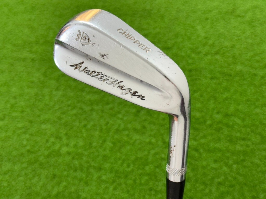 1960's WALTER HAGEN CHIPPER Right Handed Original Leather Grip