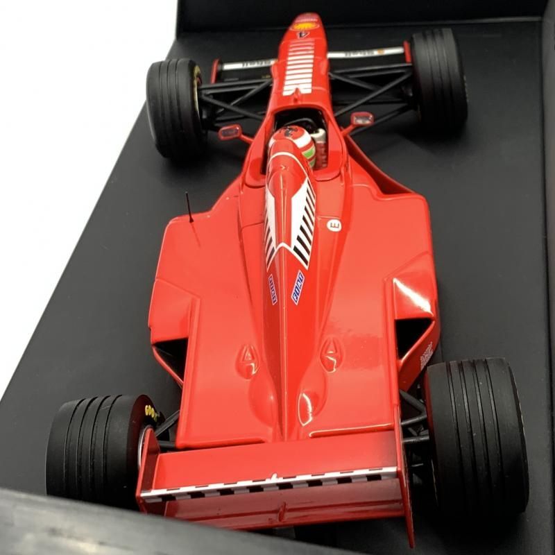 フェラーリ　F３００　E・アーバイン　＃４　ミニチャンプス　１／１８ 1/18 ミニチャンプス フェラーリ E.アーバイン MINICHAMPS 1/18