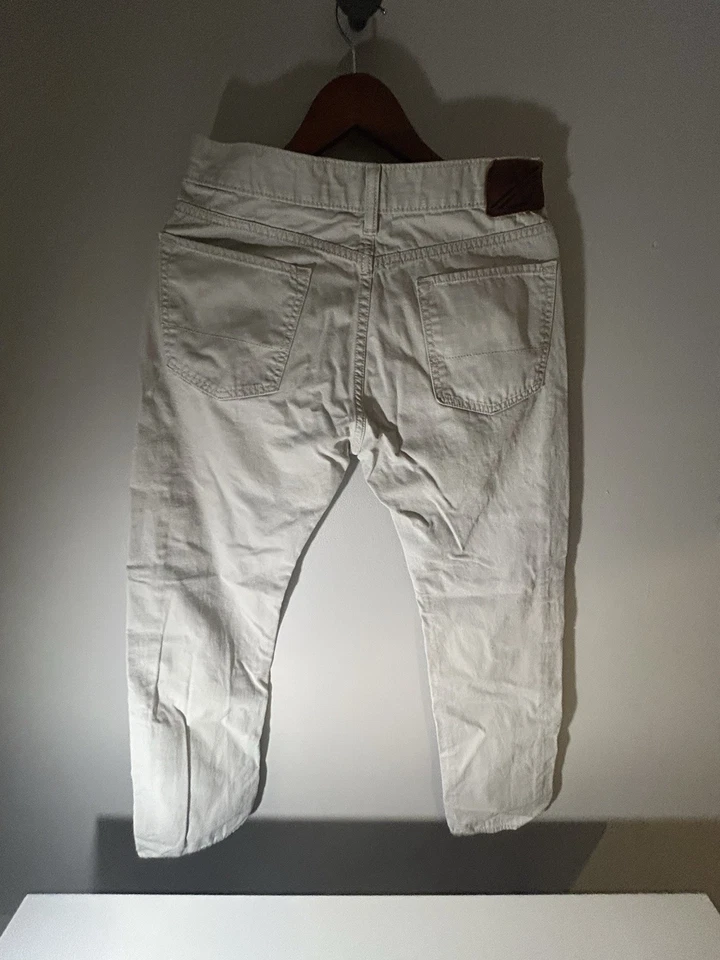 Pantalones de mezclilla para hombre 30x32 Cream Dockers de Levi’s calce recto Foto 3 de 4