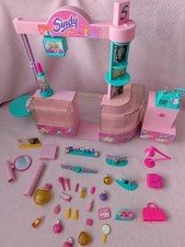 Vintage 1990's Hasbro Sindy Make Up Counter INCOMPLETE, Rare version!