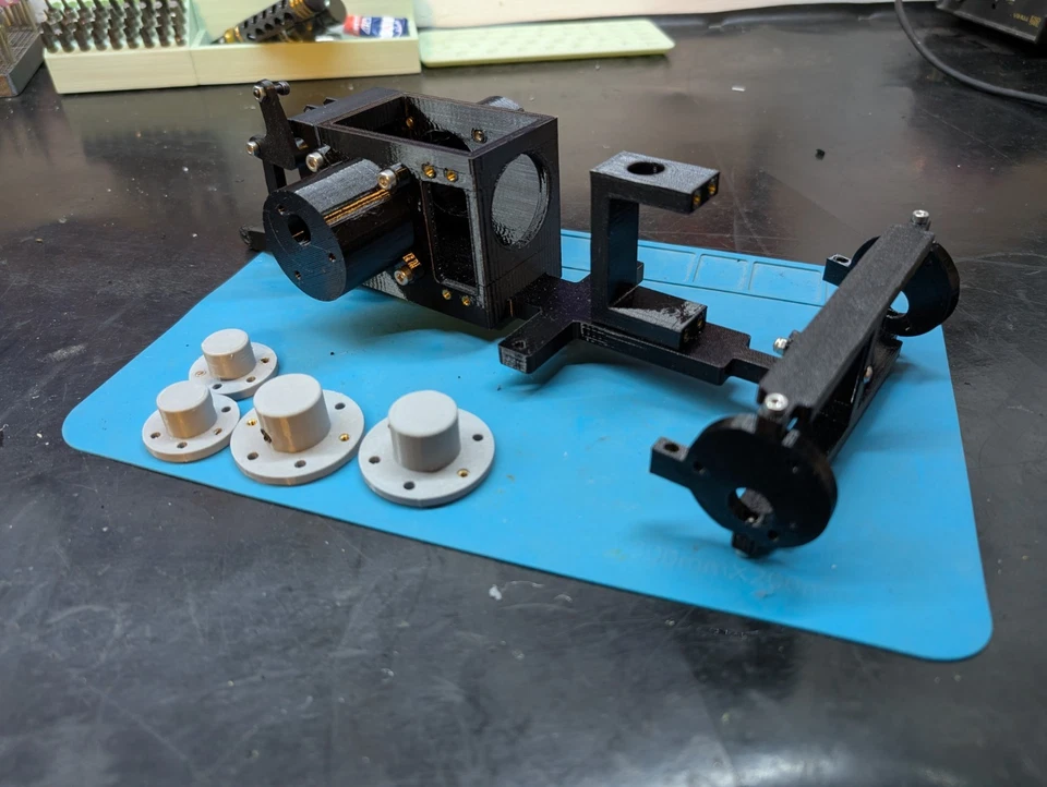 Telaio Stampato In 3d Per Bruder Serie 3000 Rc - Immagine 4 di 4