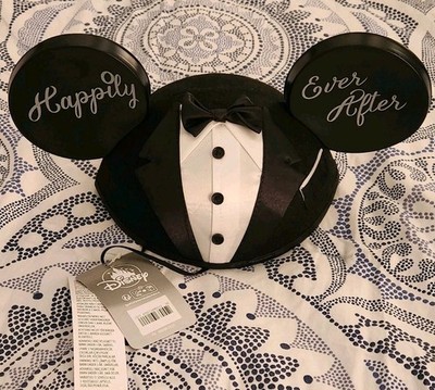 Disney Parks Mickey Grooms Hat 7664.jpg main image 3