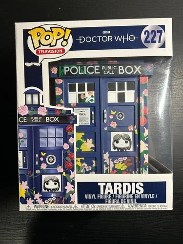 Funko POP! Television #227 -Doctor Who Clara Memorial TARDIS *SLIGHT TEAR* -NEW