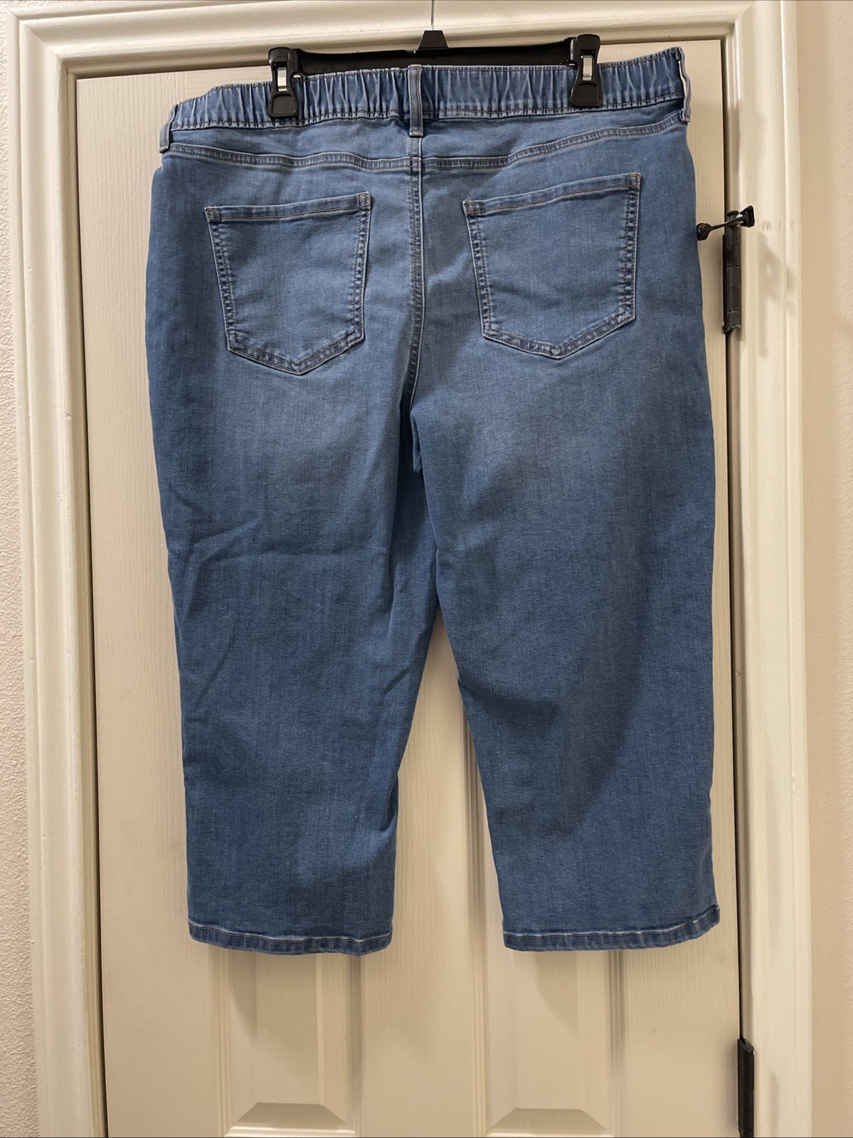 Denouncing Capris - image 7