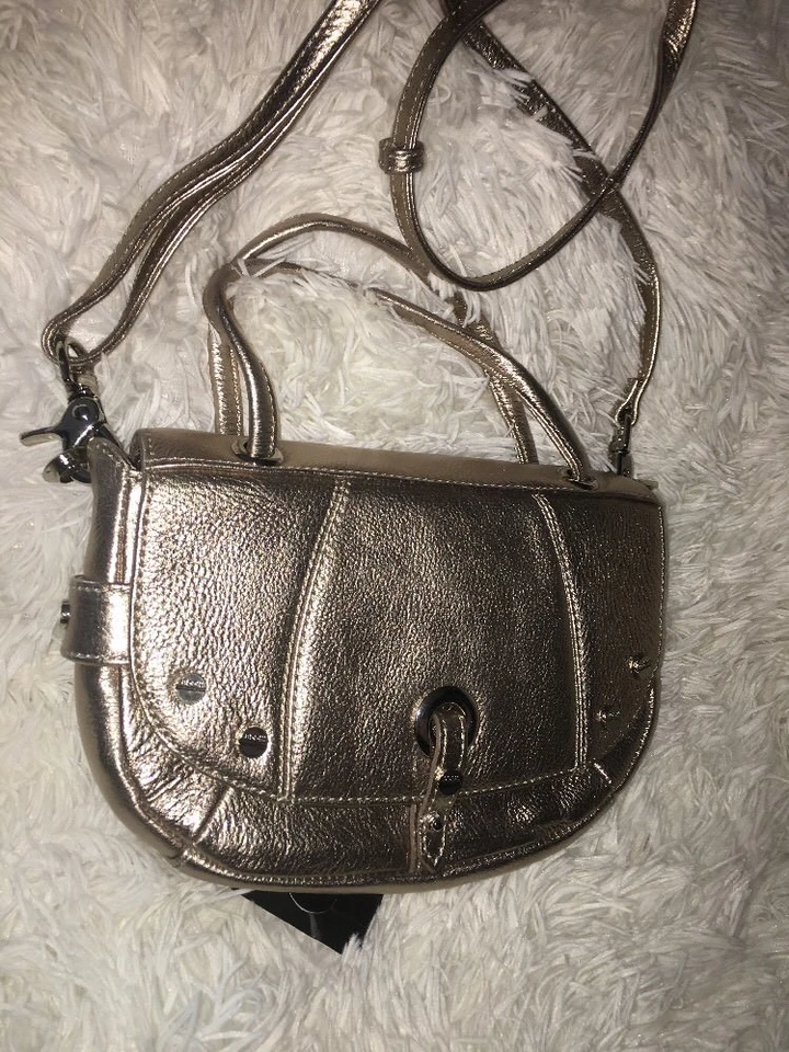 BODHI КРЕСТ ТЕЛА НАПЛЕЧНАЯ СУМКА КЛАССИЧЕСКИЙ ТРАНСФОРМИРУЕМЫЙ МЕТАЛЛИЧЕСКИЙ ЗОЛОТОЙ КОЖИ новый - Изображение 2 из 4