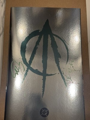 Absolute Green Arrow #1 Dual Signed Scott Snyder Pornsak COA Foil NM