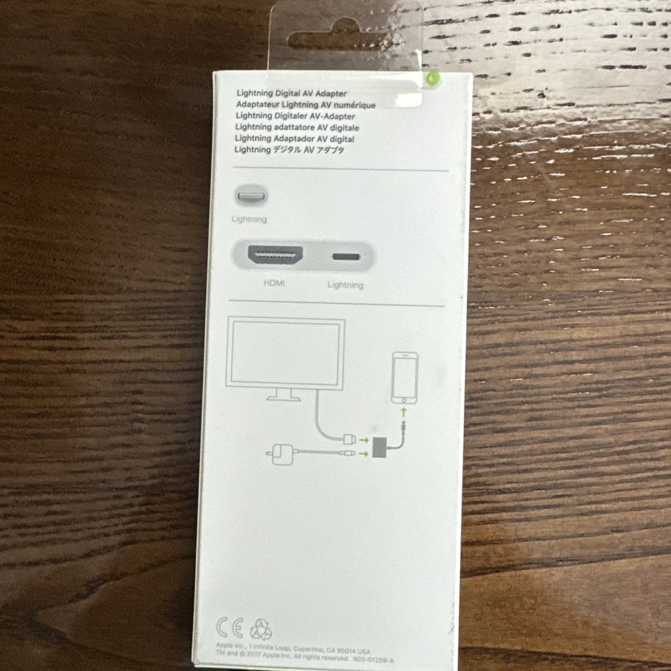 New Sealed- Apple MD826AM/A  Lightning Digital AV Adapter NEW - Image 2 of 4