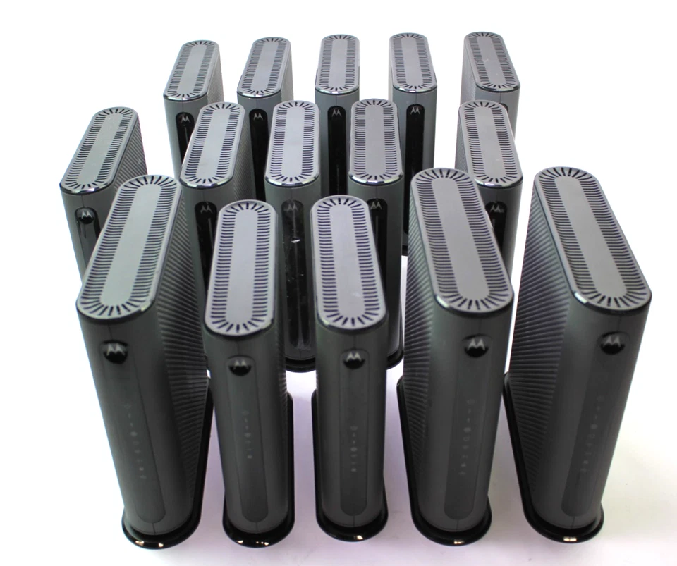 Lot 15 Motorola Modems / Routers MG8702 MG7310 MG7540 MG7700 MG7550 AS IS - Image 2 of 4