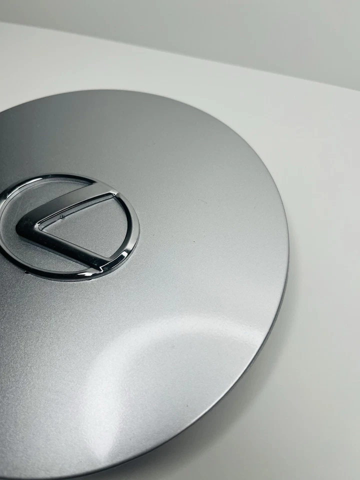Tapacubos tapacubos plateados Lexus LS400 1990-1992 74131 usado para rueda de 15" Foto 4 de 4