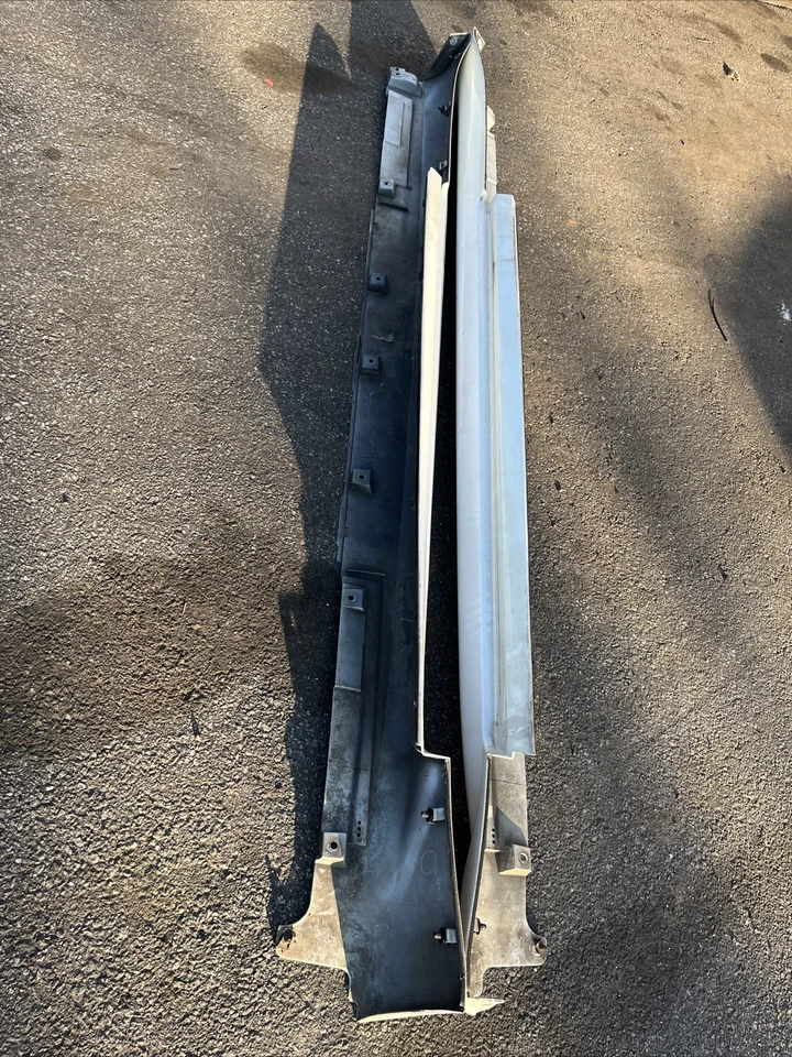 2008-2013 INFINITI G37 Coupe LH RH SIDE ROCKER PANEL SIDE SKIRT MOLDING OEM - Image 4 of 4