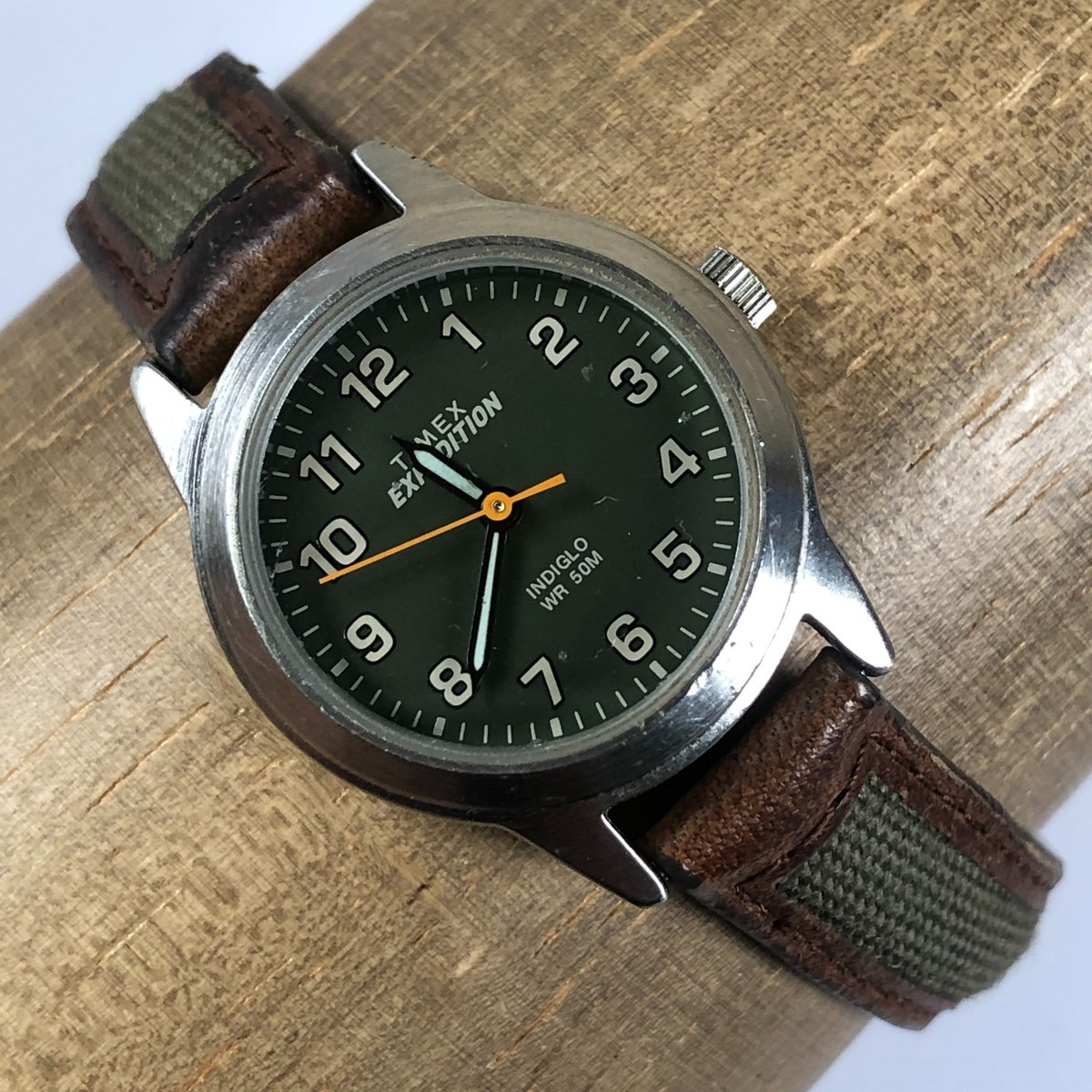 Orologio Da Uomo TIMEX Expedition Scout In Pelle 40 Mm - T49963 Prezzo Al Pubblico Consigliato