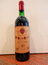 CHATEAU BELAIR LAGRAVE, MOULIS MEDOC 1975.