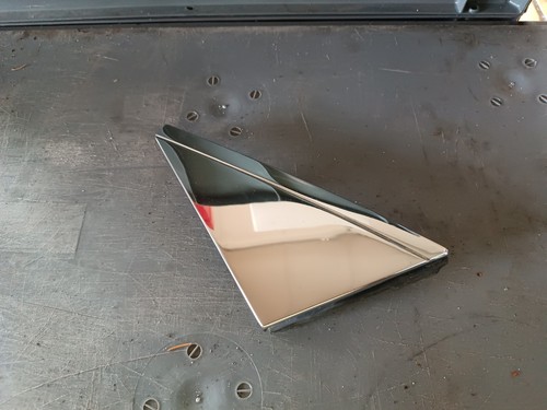 Original Mercedes W123 S123 Türdreieck Spiegeldreieck rechts Spiegel 1237250211