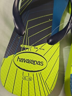 NWT Havaianas Men display picture 3