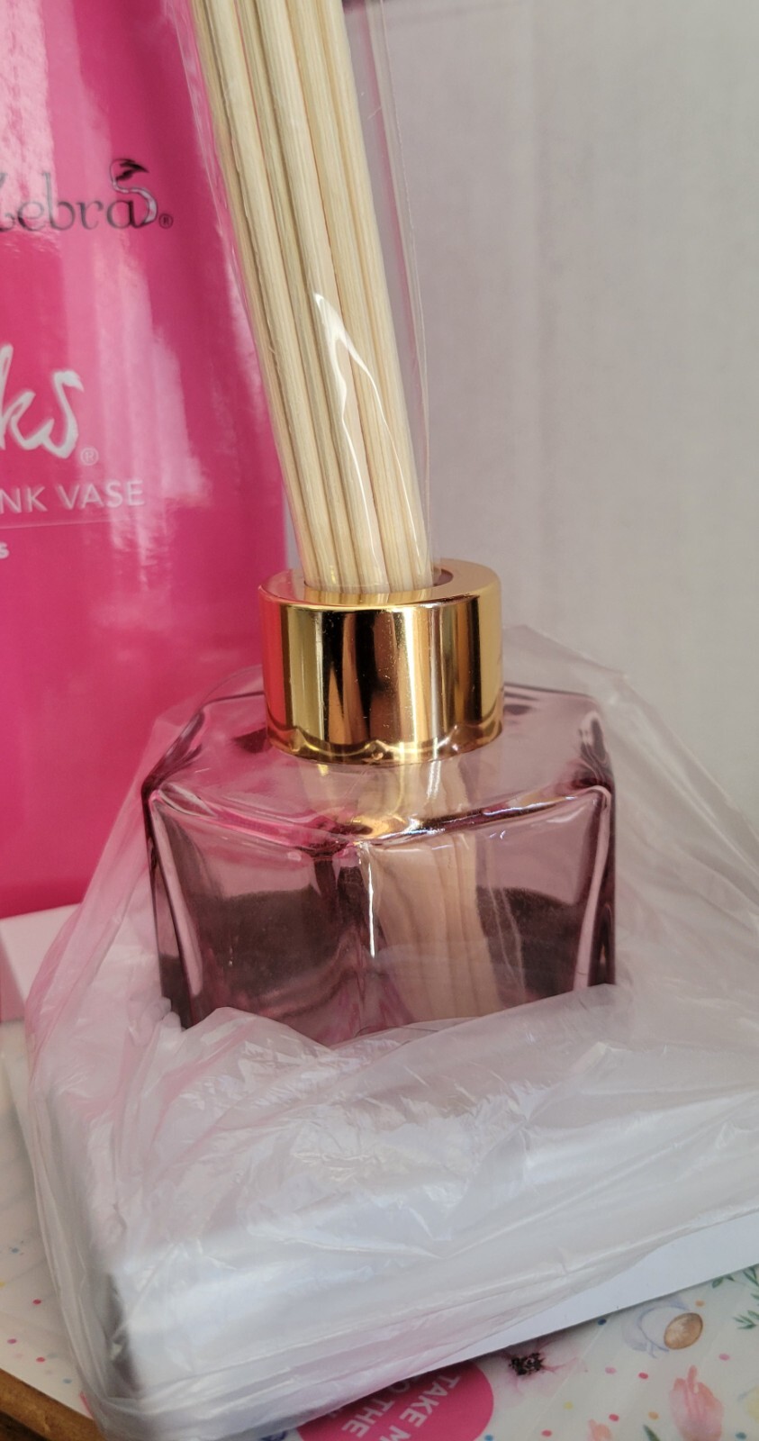Pink Zebra Lot Wallhug & Reed Diffuser Pretty in Pink Bundle eBay