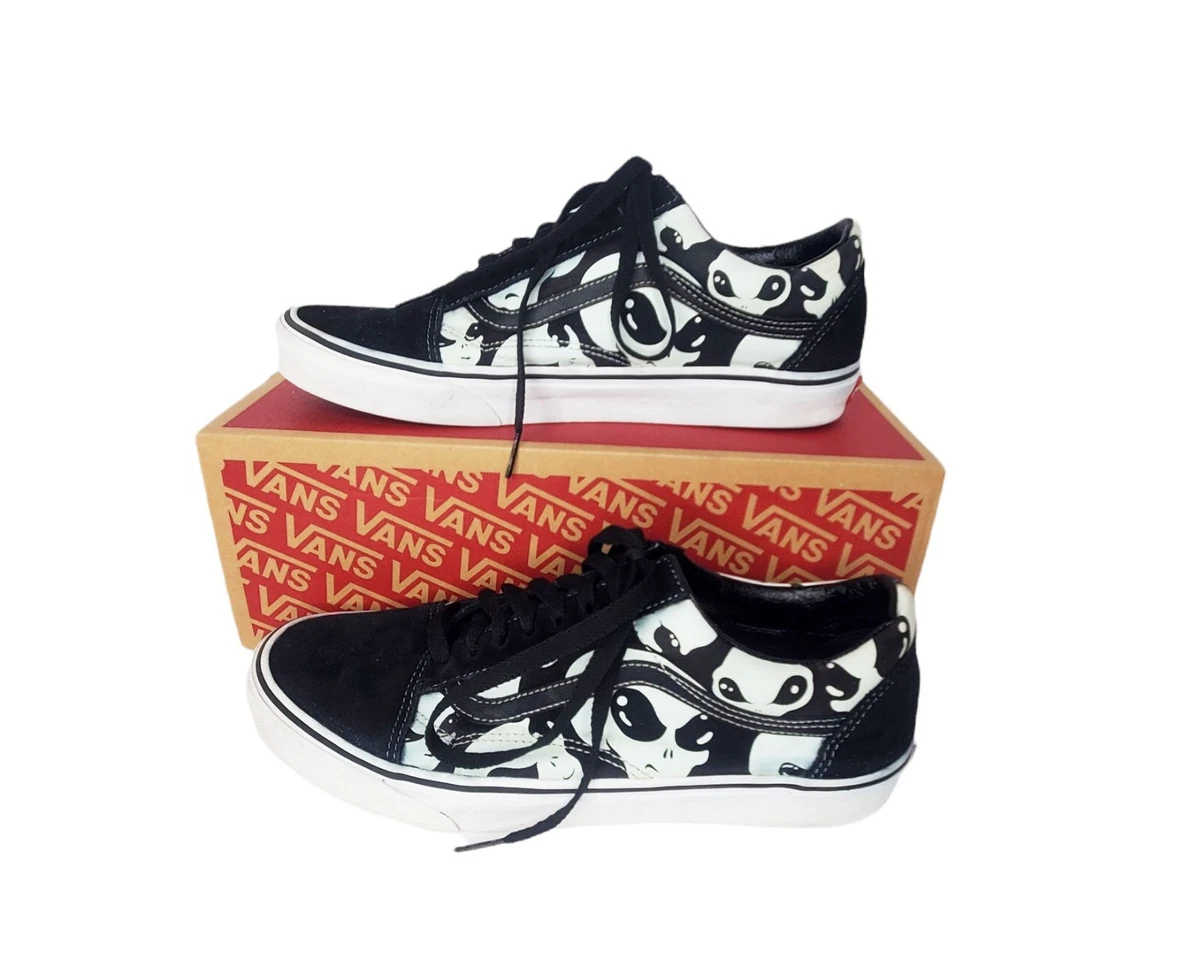 VANS Old Skool ALIEN Ghost Shoes Mens 9.5 Women s 1 Black White GLOW IN THE DARK