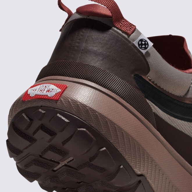 Vans MTE Crosspath Skate Sneakers Shoes Bitter Chocolate  display picture 1
