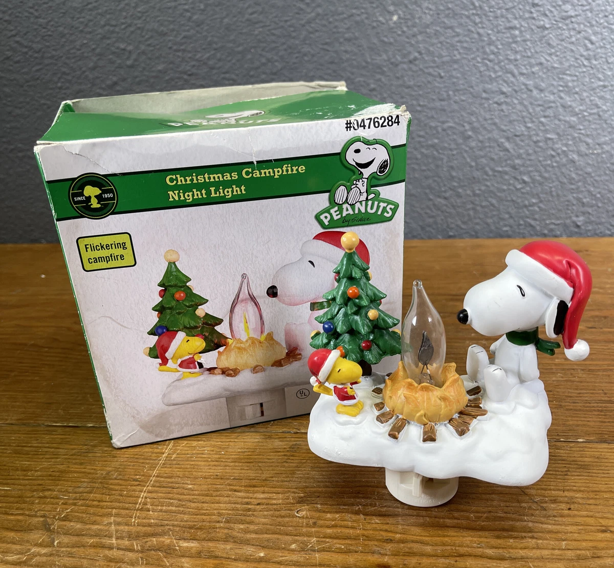 Peanuts SNOOPY CAMPFIRE 4.25