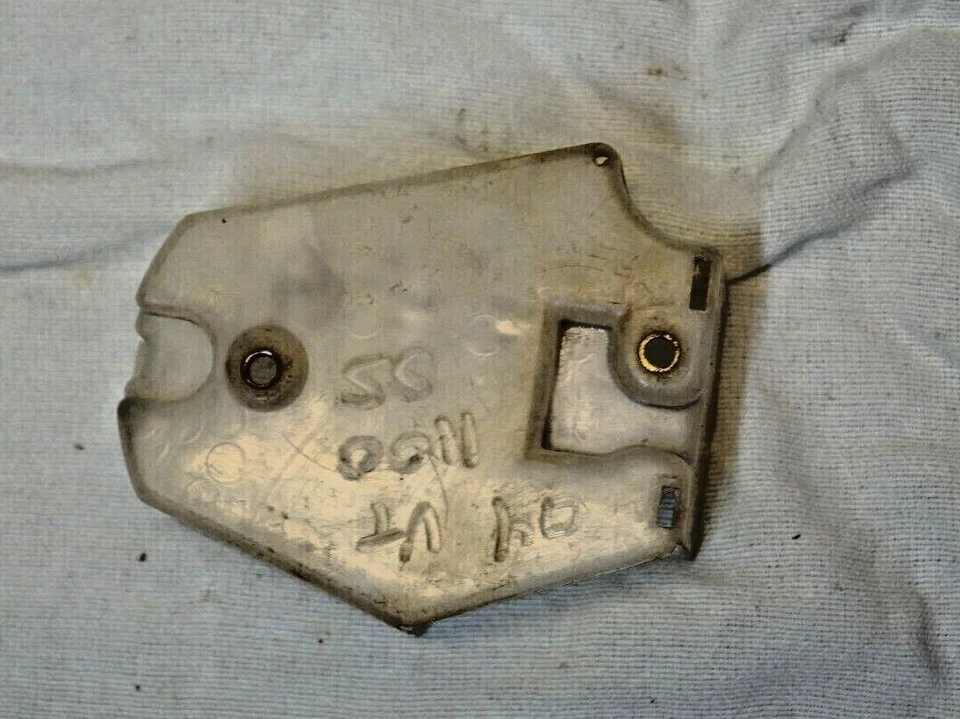 04 Honda Shadow Sabre VT1100 C2 Arnés de cables Conector Tapa Caja OEM 32510-MM8-000 Foto 4 de 4