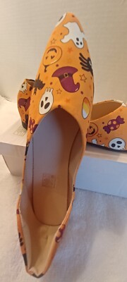 New Slip On Halloween Shoes Ladies Size 9.5 Ghosts, Spiders, Candy Corn