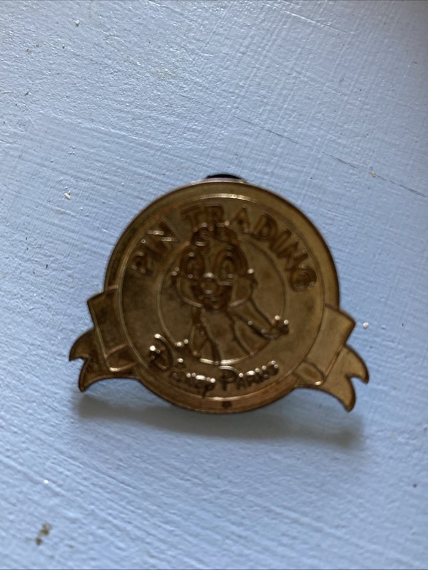 DALE ON Gold COIN Limited Release PIN TRADING DISNEY PARKS PIN 82395