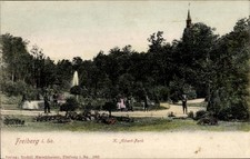 Ak Freiberg in Sachsen, Springbrunnen im Kön...