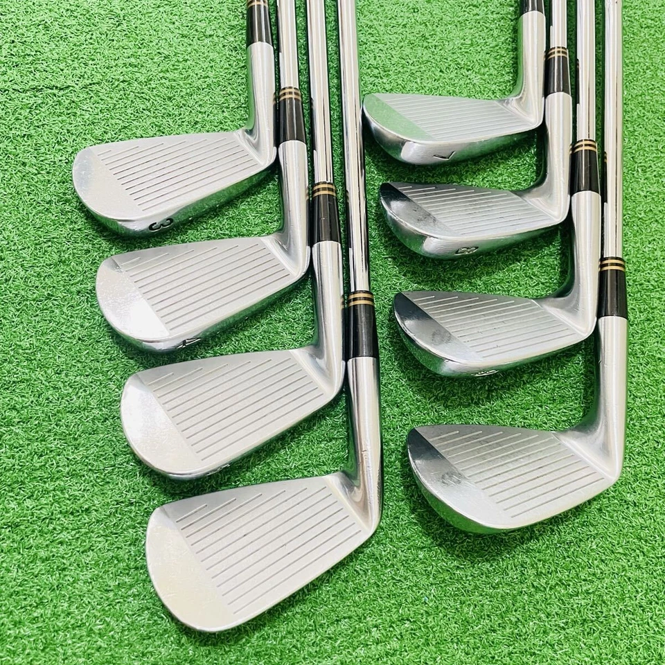 BRIDGESTONE TOURSTAGE X-BLADE 8 Irons Set DG S200 3-9I.P - Image 4 of 4