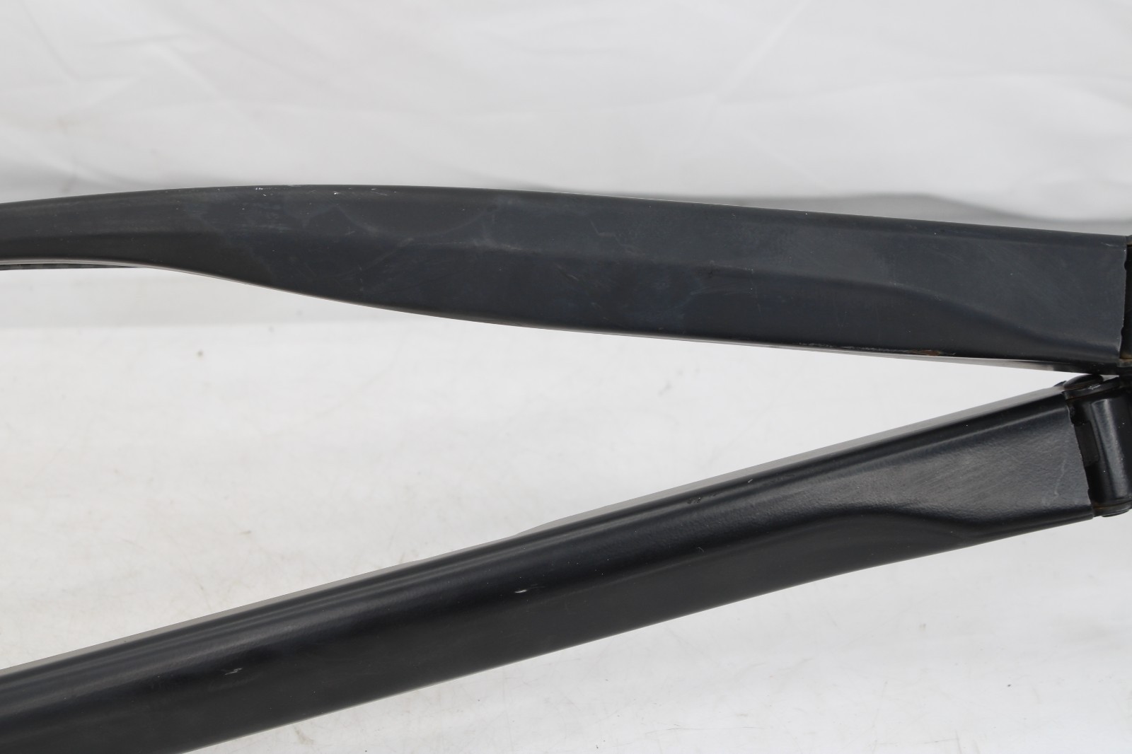 14-17 GHIBLI Front Windshield Wiper Arm Linkage Pair 2x OEM Factory Original Set