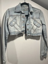 Cropped Light Blue Denim Jacket Button Front Long Sleeve Lightweight Women